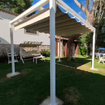 Pérgola independiente con... Pérgola Independiente con Largueros