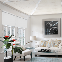 Estor enrollable autoenrollable