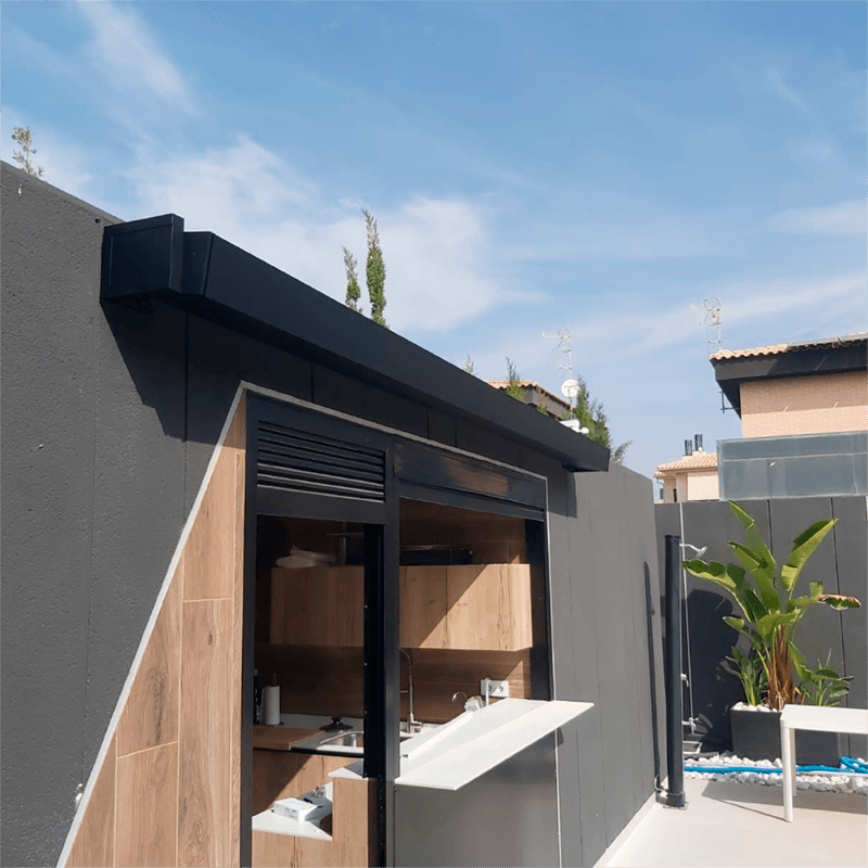 Toldo brazo extensible con cofre cuadrado Toldo brazo extensible con cofre cuadrado