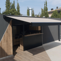 Toldo de brazos extensibles... Toldo de brazos extensibles con cofre OLEA 25