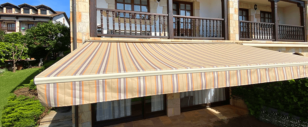 Toldo de brazos invisibles